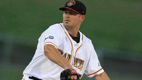 Brisbane Bandits pitcher Chuck Lofgren (Scott Powick / SMP Images)