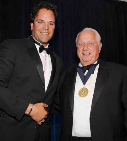 Tommy Lasorda was honored in 2011 by the National Italian American Foundation when he was presented the NIAF Lifetime Achievement Award in Sports Management by Team Italia Coach and former Dodger Mike Piazza.